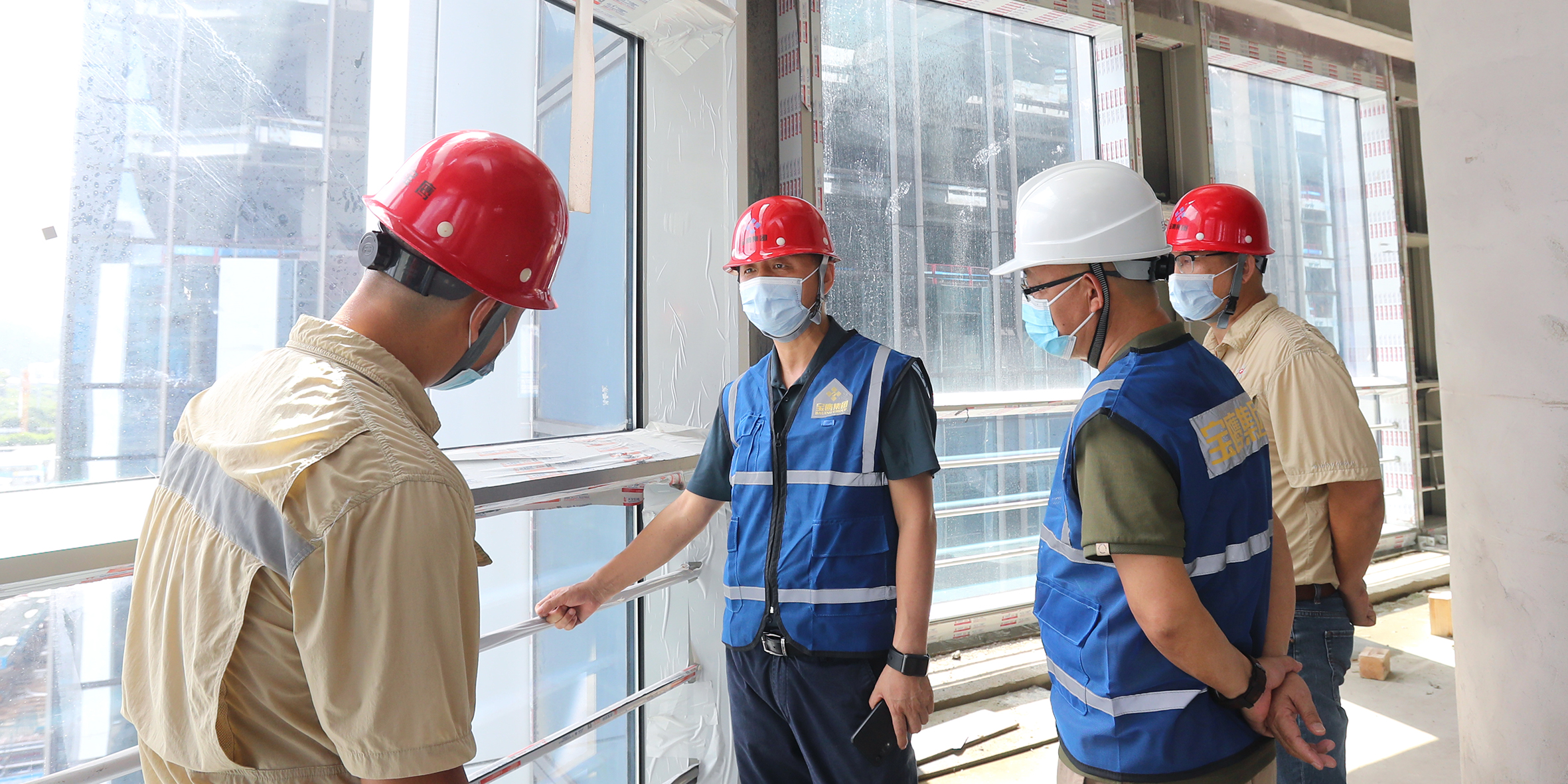 宝鹰集团总裁于泳波对深圳在建项目进行安全生产专项检查